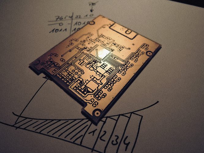 Bestückte Leiterplatte aus eigener Entwicklung